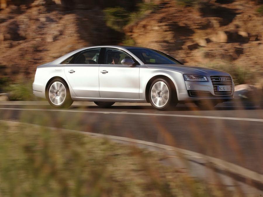  Audi A8 3.0 TDI Quattro (D4) 2014 года  (AU) (фото 3 из 22)
